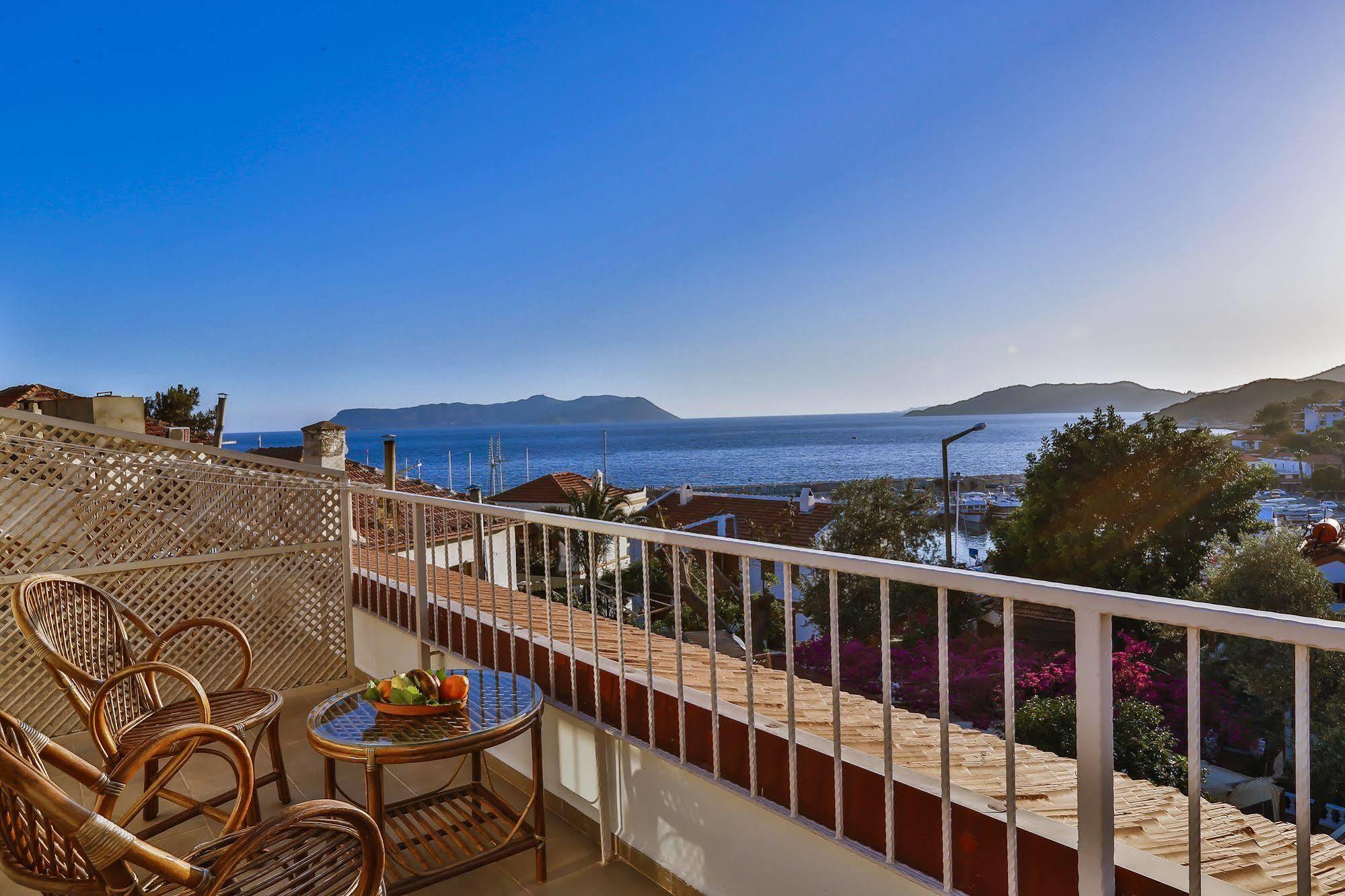 Cinar Boutique Hotel Kas Bagian luar foto